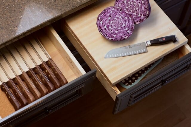 drawer knife storage