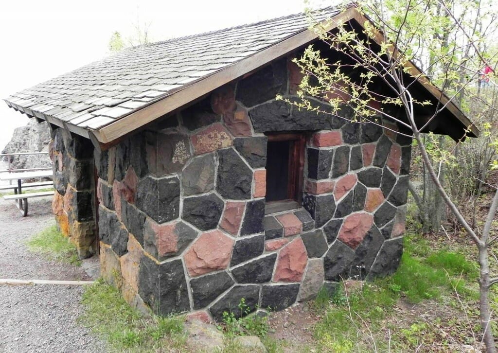 Small engineered stone building - Image Source