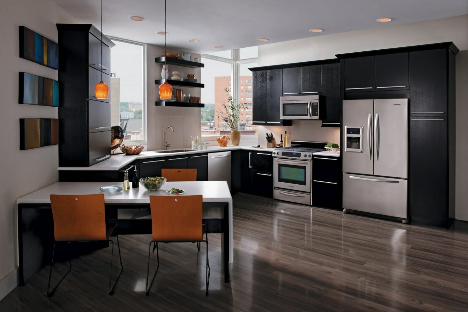 Redesigning Your Kitchen? Here's Why a Cooktop Is Better Than a