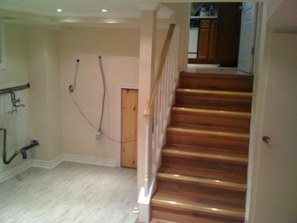 basement stairs 1024x768