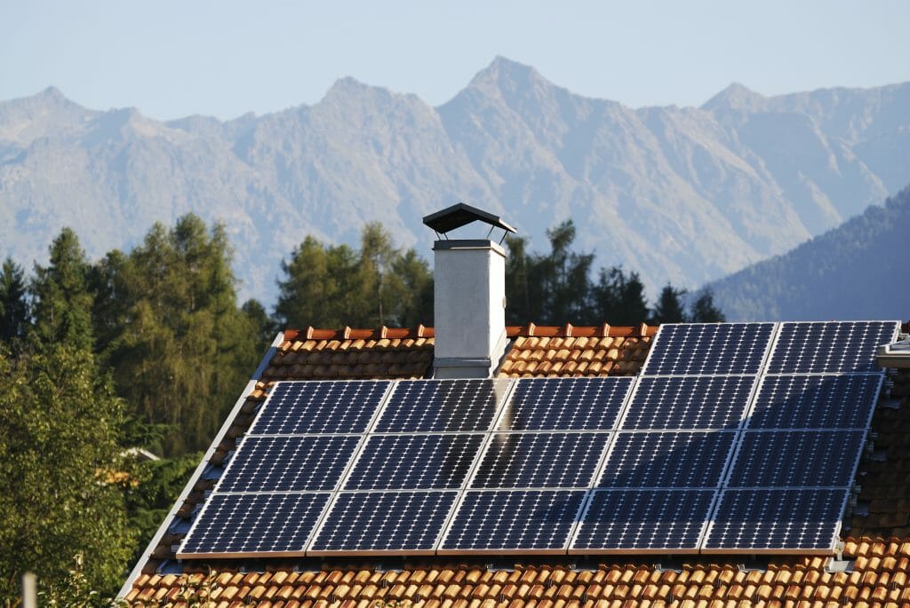 average-cost-of-solar-panels-modernize