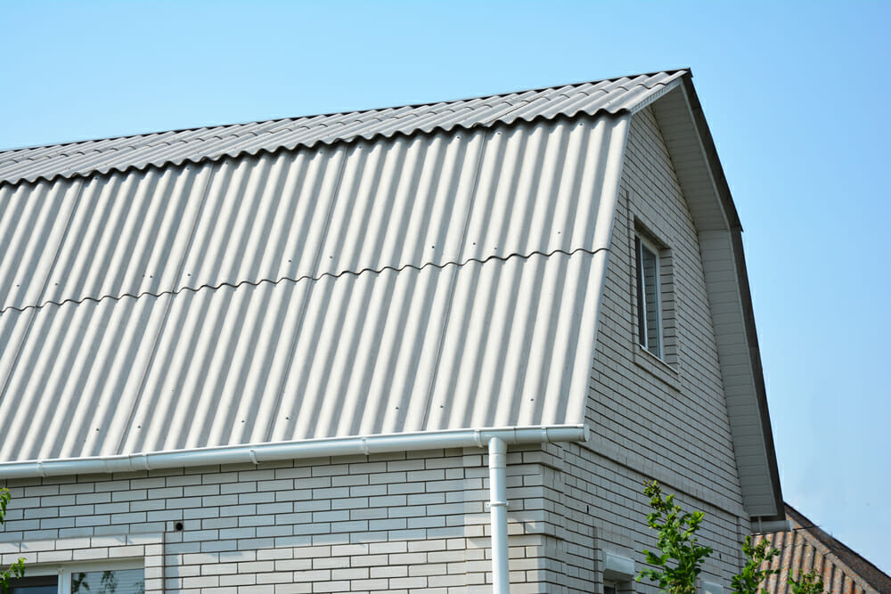 Should You Turn Your Roof White to Save Energy? Modernize