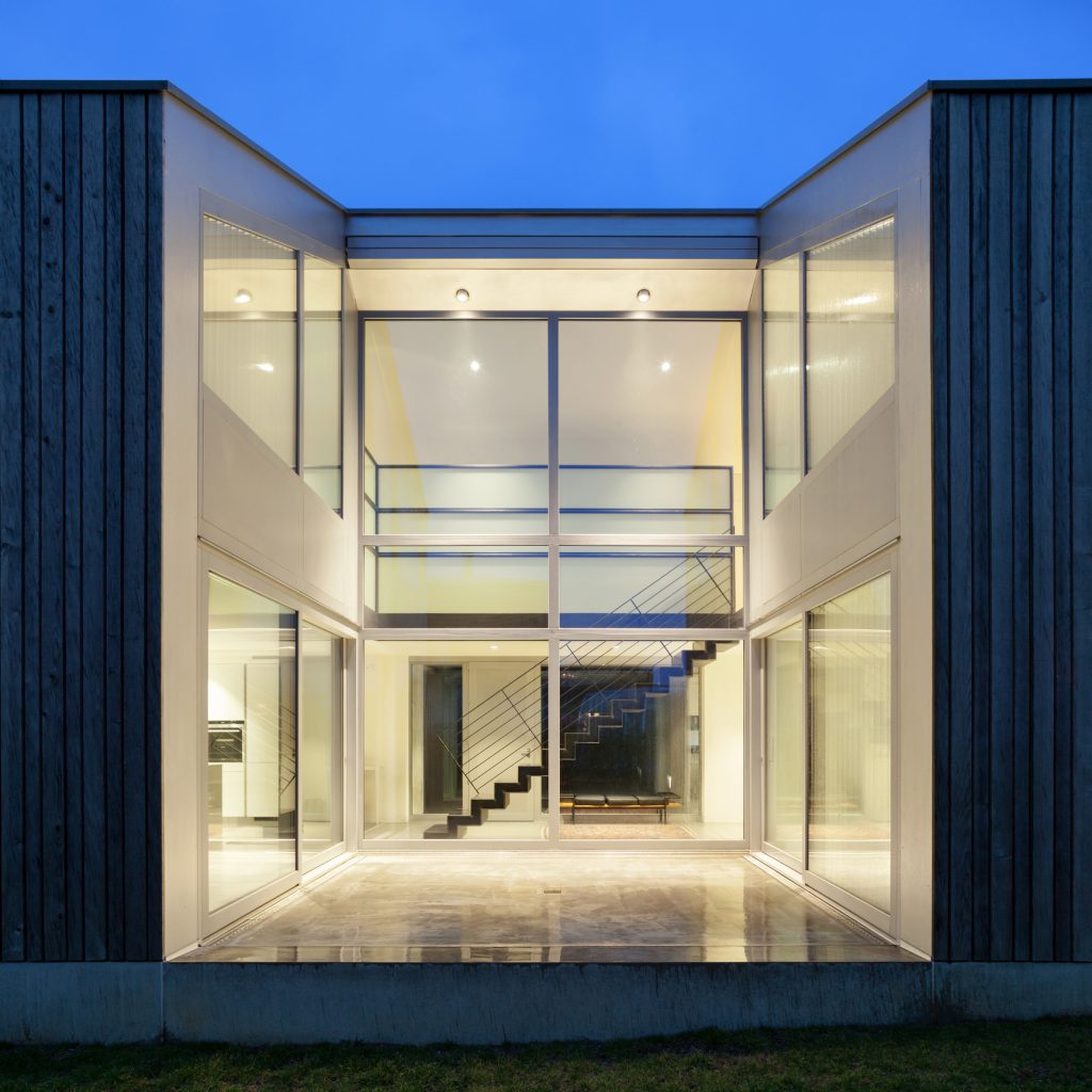 Design a Glass Curtain Wall That's Beautiful and Energy Efficient