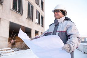 Contractor-winter-weather