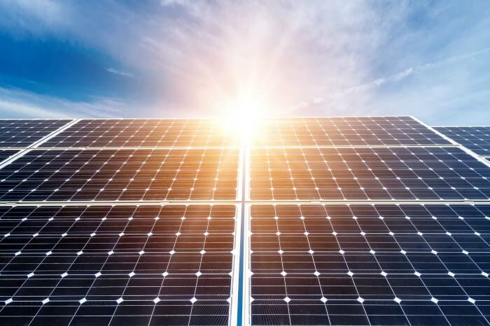 california-shines-with-solar-power-rebates-modernize