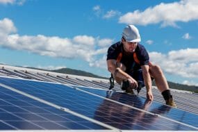 solar installation contractors
