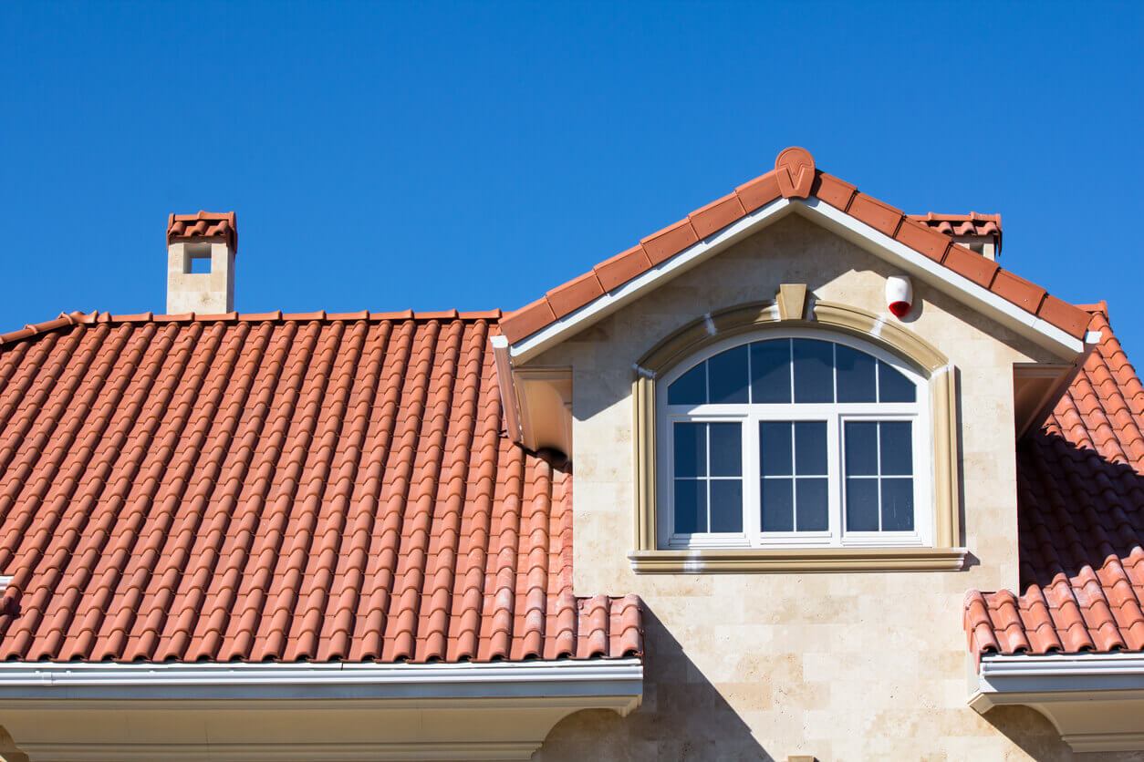Clay Tile Roof Installation Local, How To Fit Clay Roof Tiles
