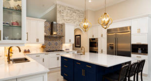 backsplash-centerpiece