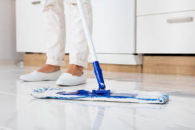 mopping-tile