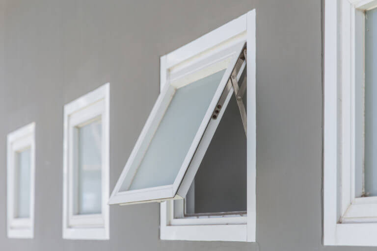 Your 2026 Guide to Awning Windows: Photos, Sizes, and FAQs