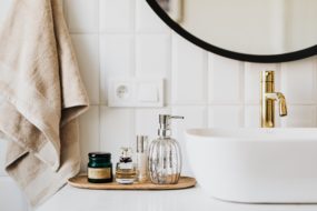 bathroom backsplash