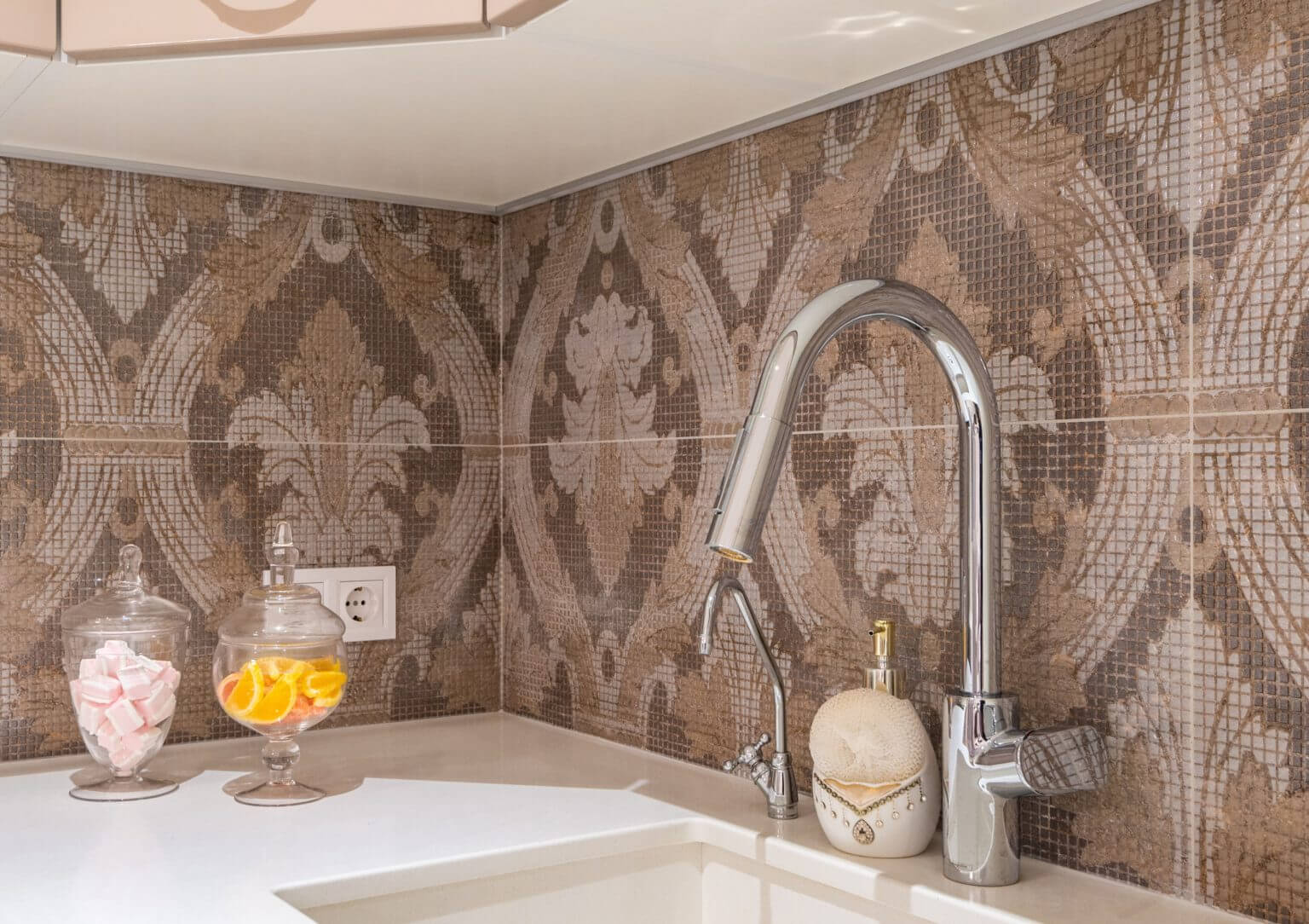 Best Bathroom Backsplash Tile Ideas | Modernize