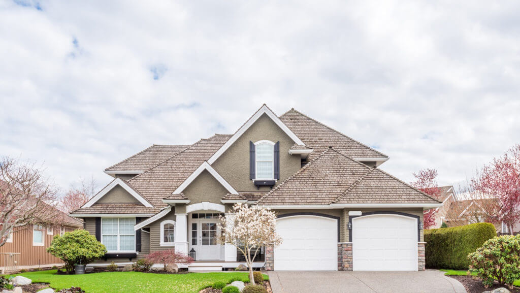 Combination roof style - Modernize