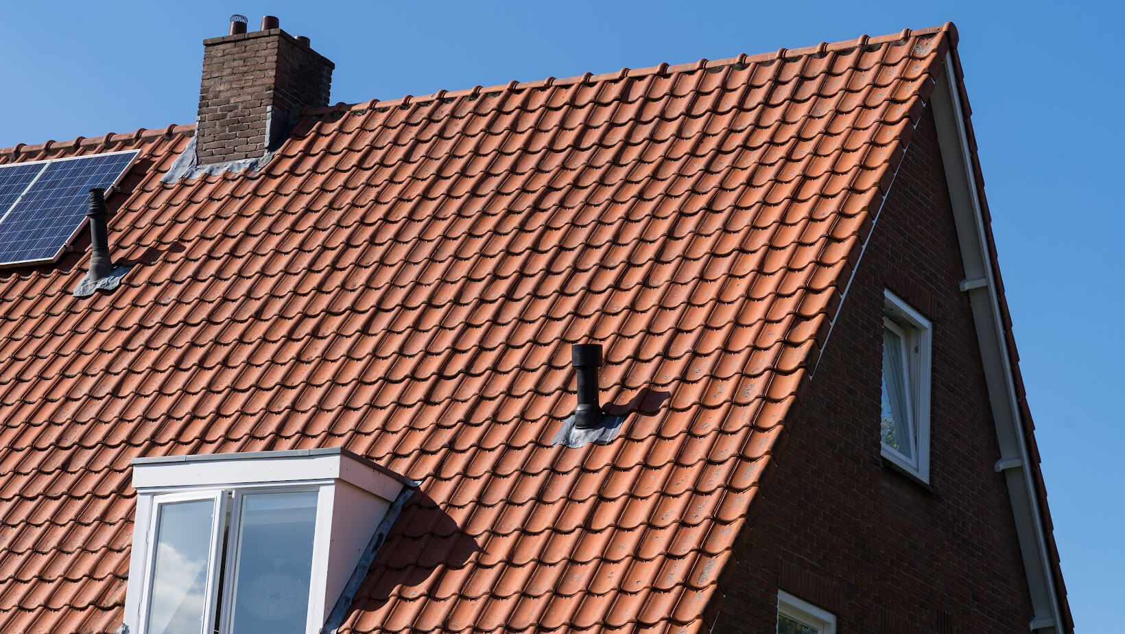 Gable roof style - Modernize