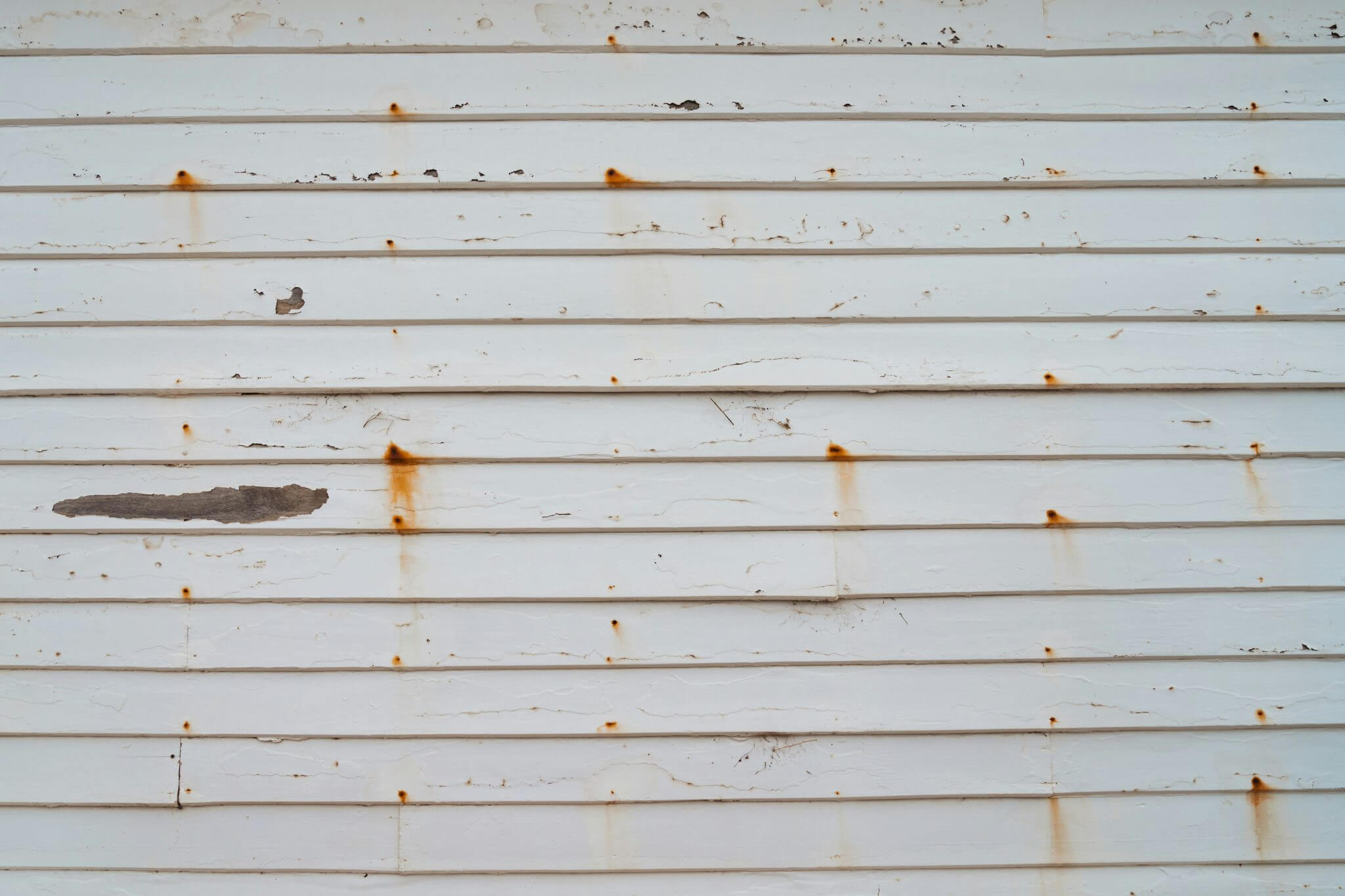 How Much Does Siding Repair Cost in 2026? Price by Material & Damage
