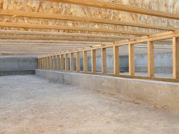 Crawl space foundation under newly constructed house