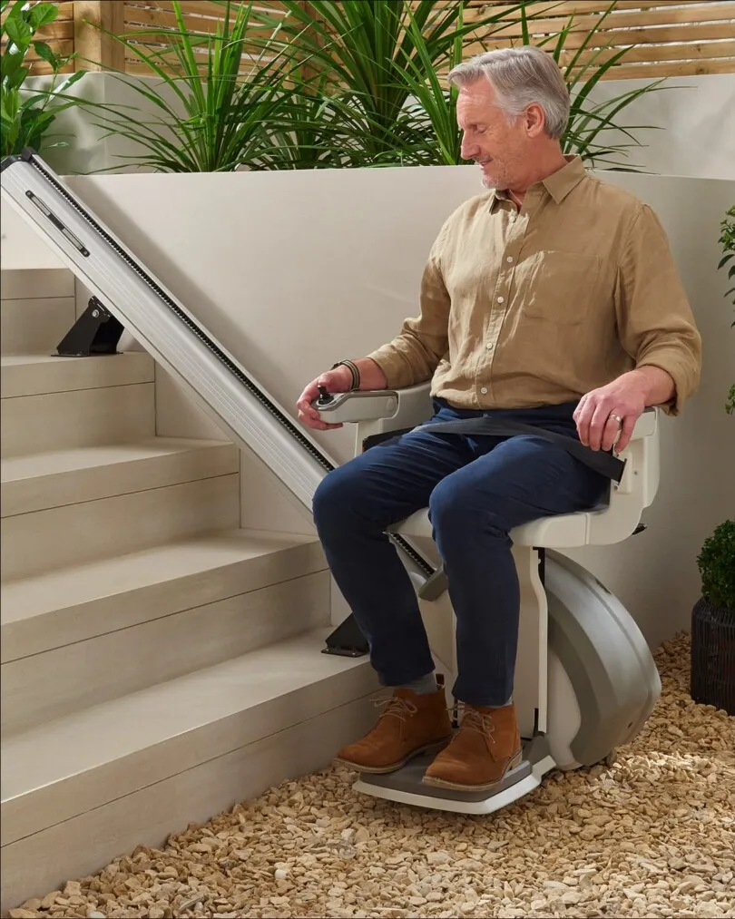Leaf Home Comfort Outdoor Stairlift